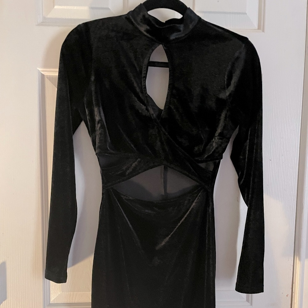 NWT Velvet cut out dress